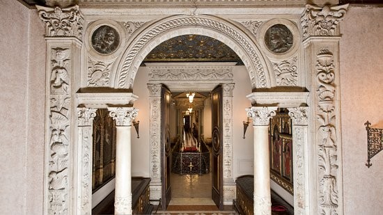 موزه باگاتی والسچی